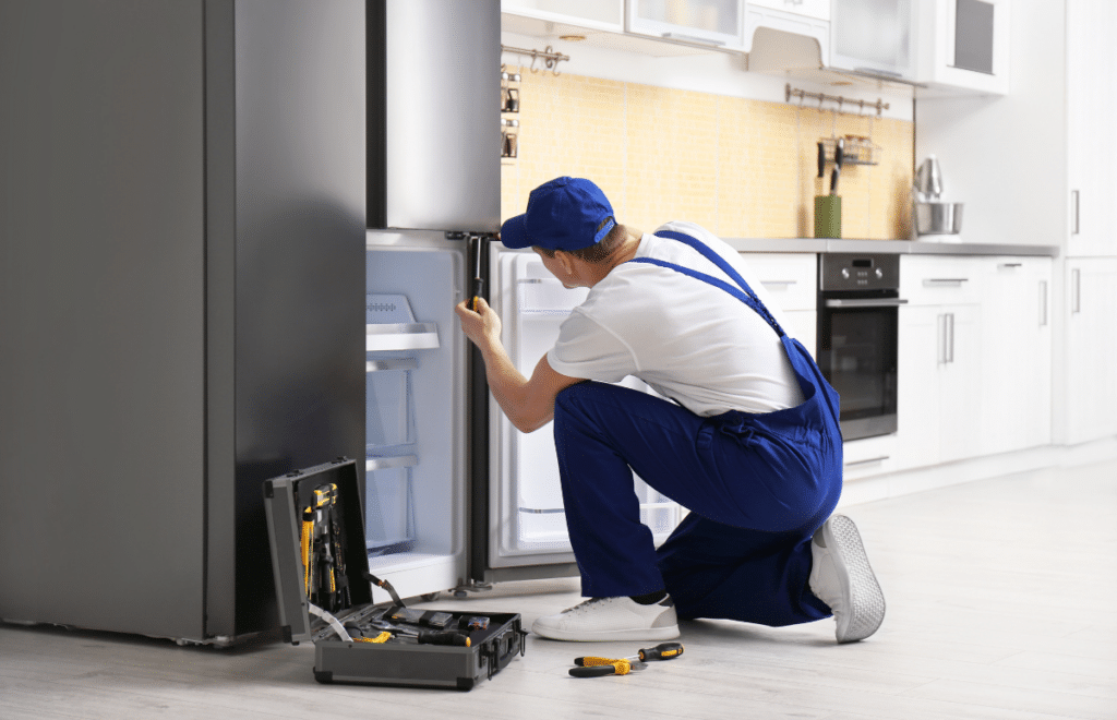 Refrigerator repair East Valley AZ — E&J Appliance Service Company technician
